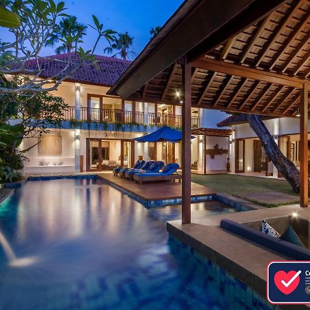 Villa Kajou Seminyak Buitenkant foto