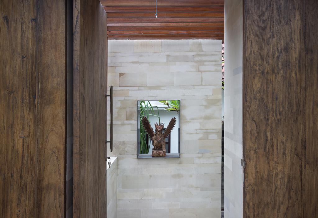Villa Kajou Seminyak Buitenkant foto