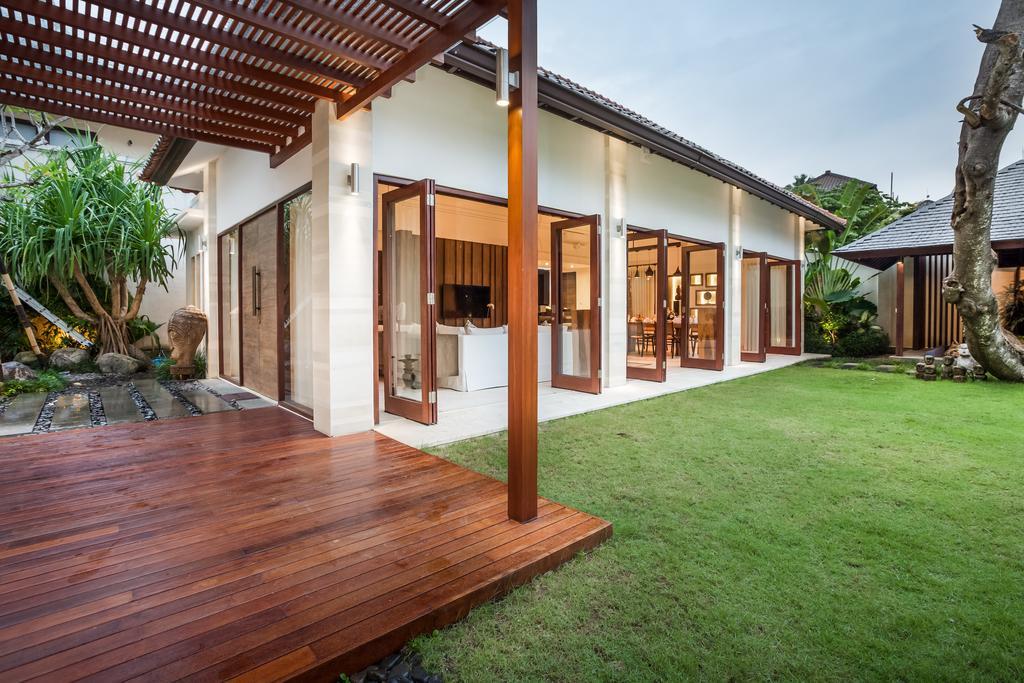 Villa Kajou Seminyak Buitenkant foto