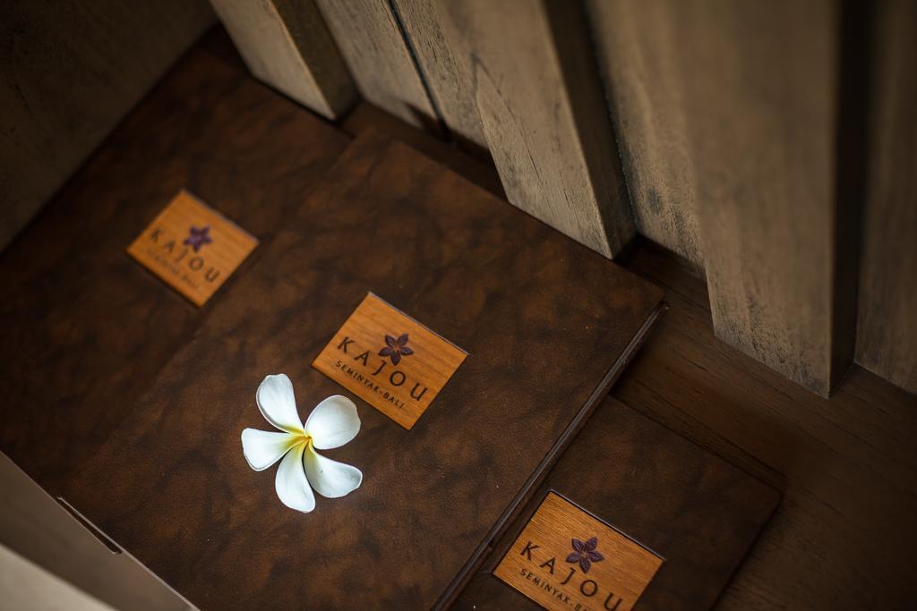 Villa Kajou Seminyak Buitenkant foto
